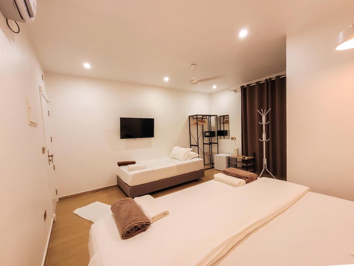 Hotel Kingsway Thoddoo Maldives Extérieur photo